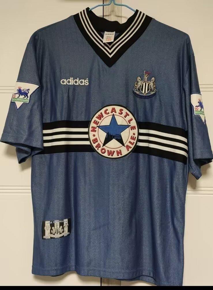 95/96 Newcastle United Size: S-XXL