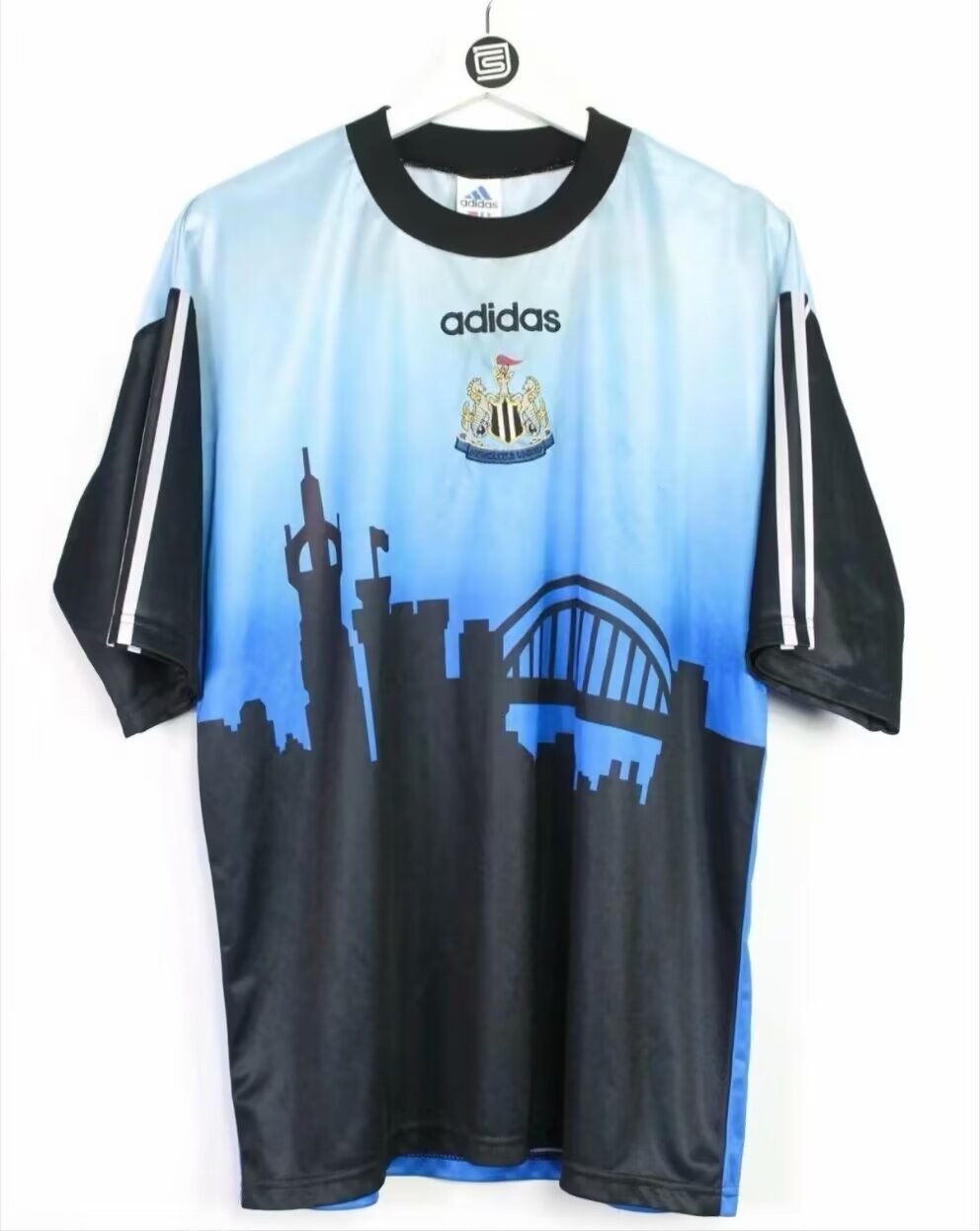 96/97 Newcastle United Size: S-XXL