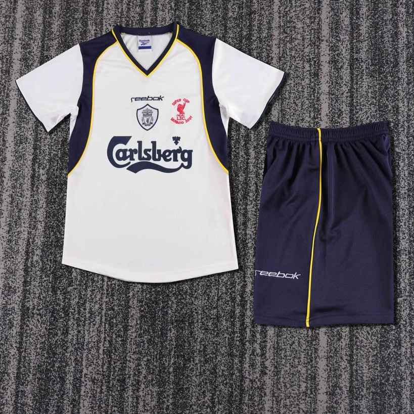 01 02 LWP away kid kits 01 02 LWP 客场 孩子 复古套装