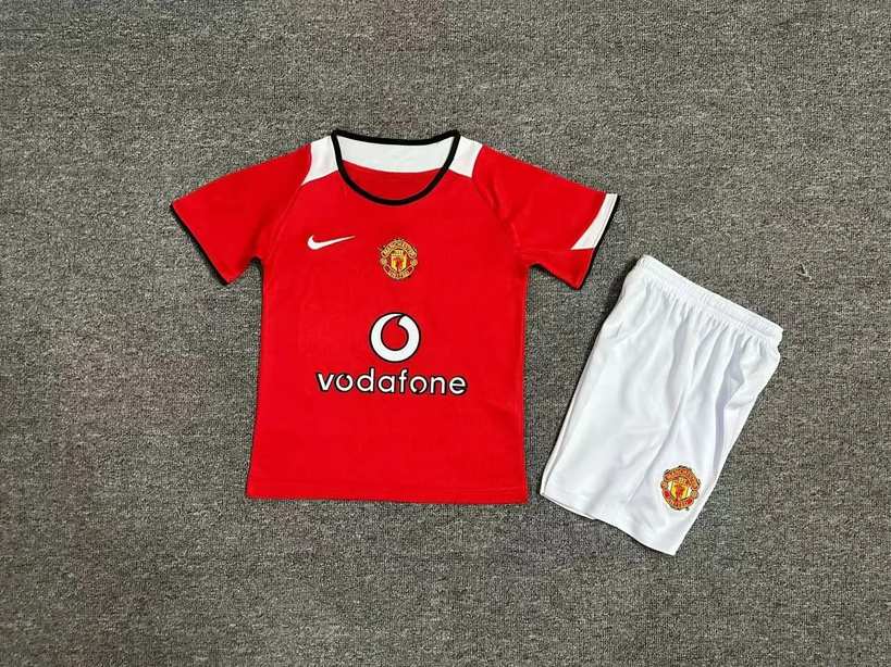 04-06 Man united kid kits Retro 04 06 曼联 儿童套装