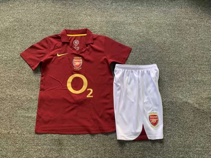 05 06 Arsenal home kid kit Retro 05 06 阿森纳 主场 儿童套装 复古