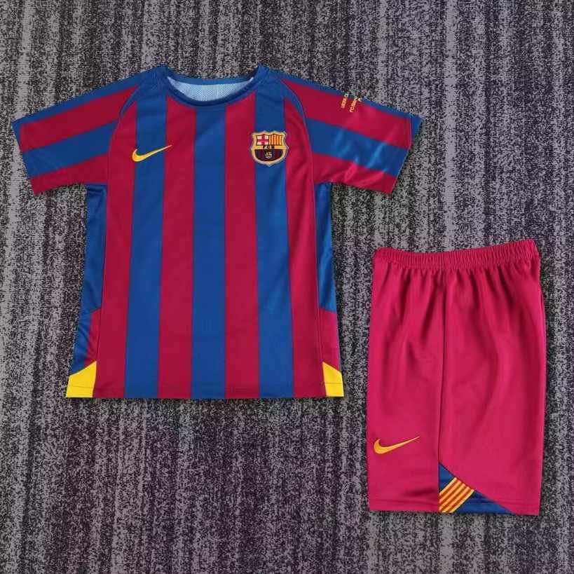 05 06 Barcelona Home Children's Champions League Edition Retro Set 05 06 巴萨 主场 孩