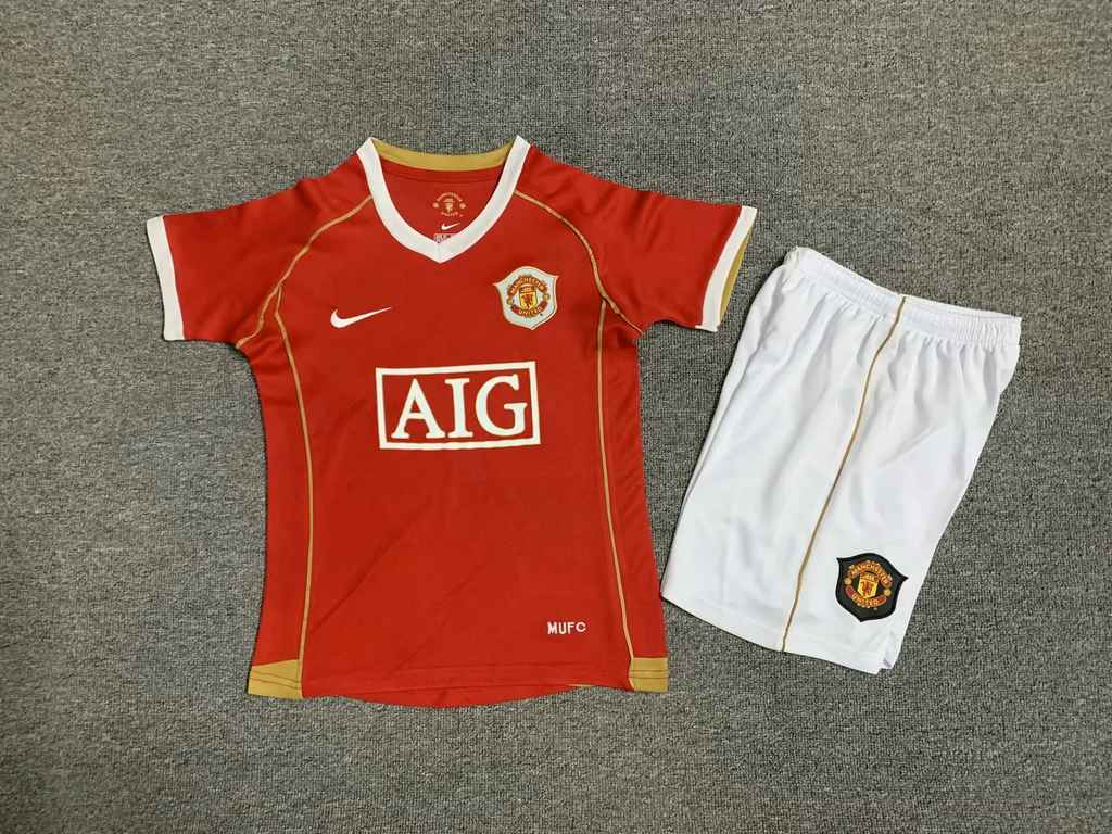 06 07 Man united home kids kit Retro size 16-28 06 07 曼联 主场 儿童套装