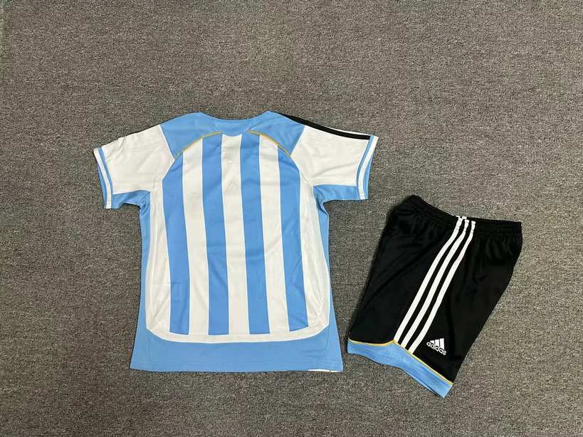 06 Argentina home kids kit Retro 06 阿根廷 主场 儿童套装