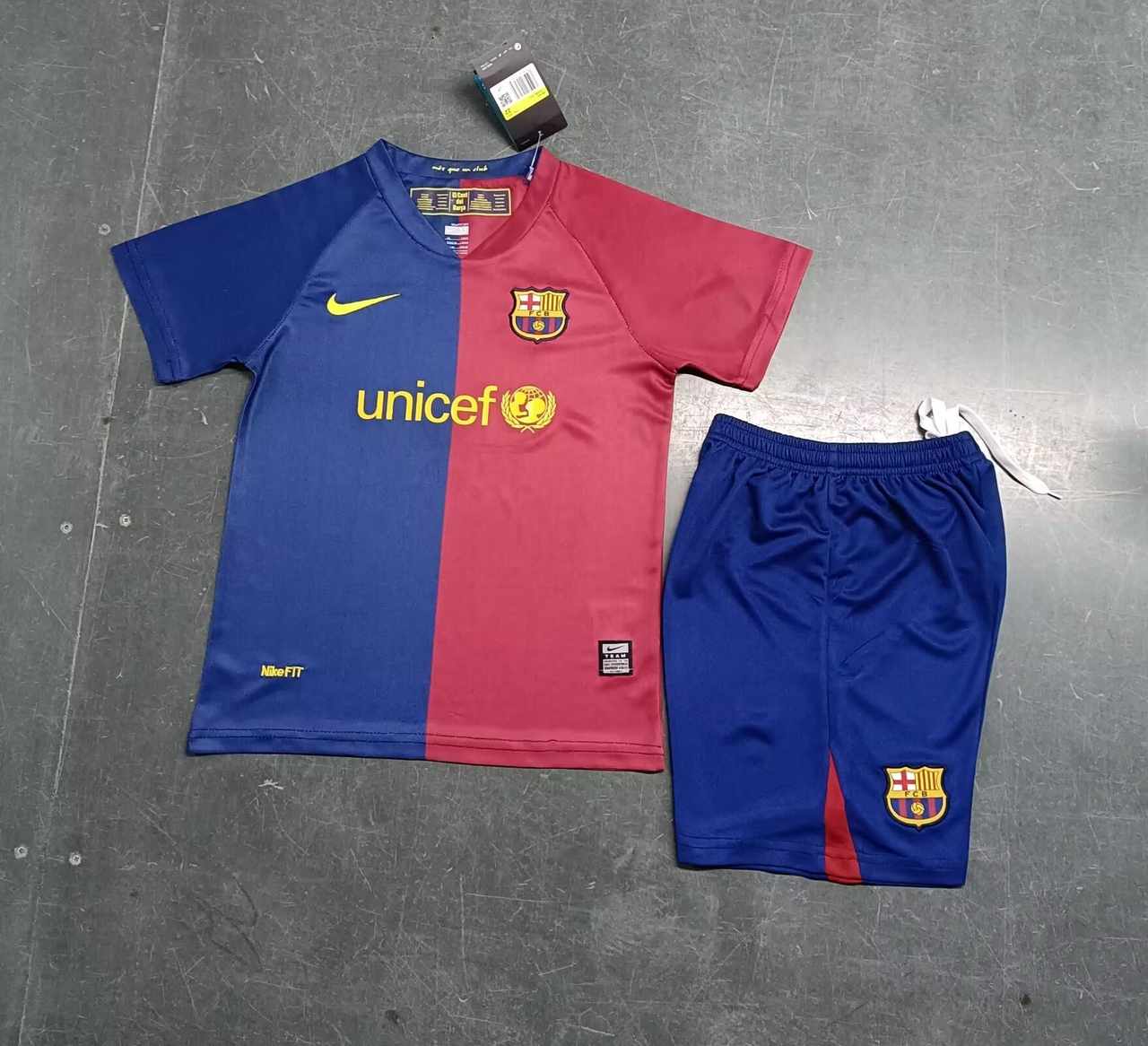 08 09 Barcelona Home Kids Retro Set 08 09 巴萨 主场 孩子 复古 套装
