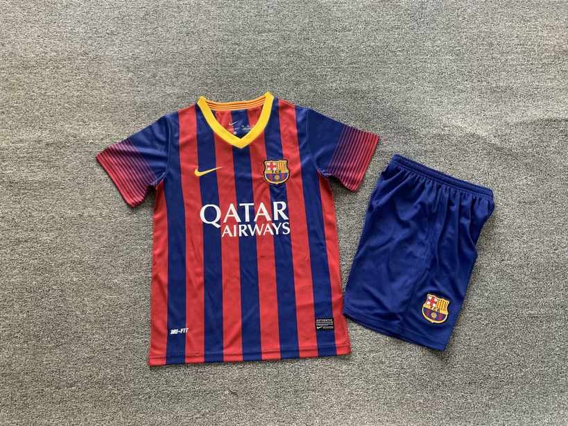 09 10 Barcelona home retro kids suit 09 10 巴萨 主场 复古 孩子套装
