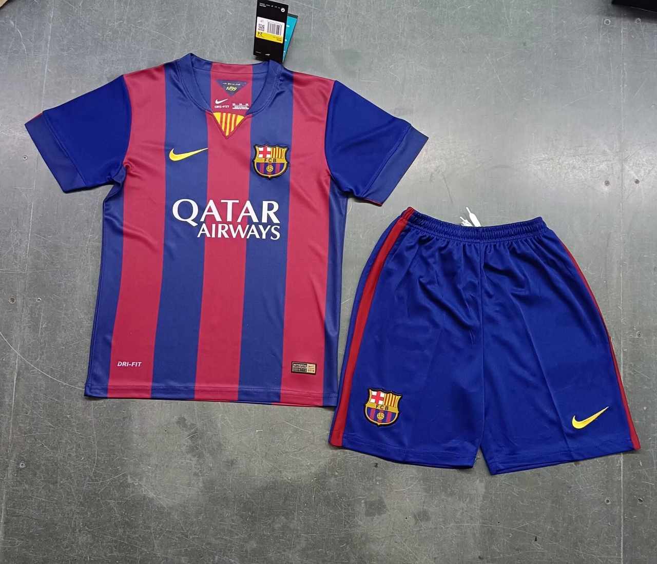 14 15 Barcelona Home Vintage kid kits 14 15 巴萨 主场 复古 孩子套装