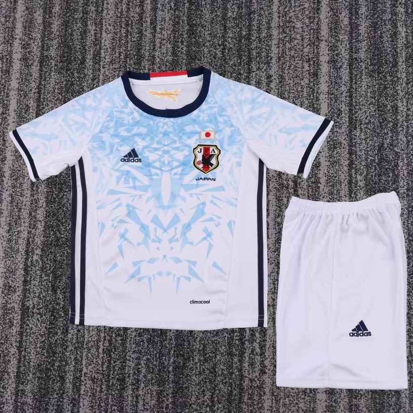16 17 Japan Away Retro Kids Kit 16 17 日本 客场 复古 孩子套装
