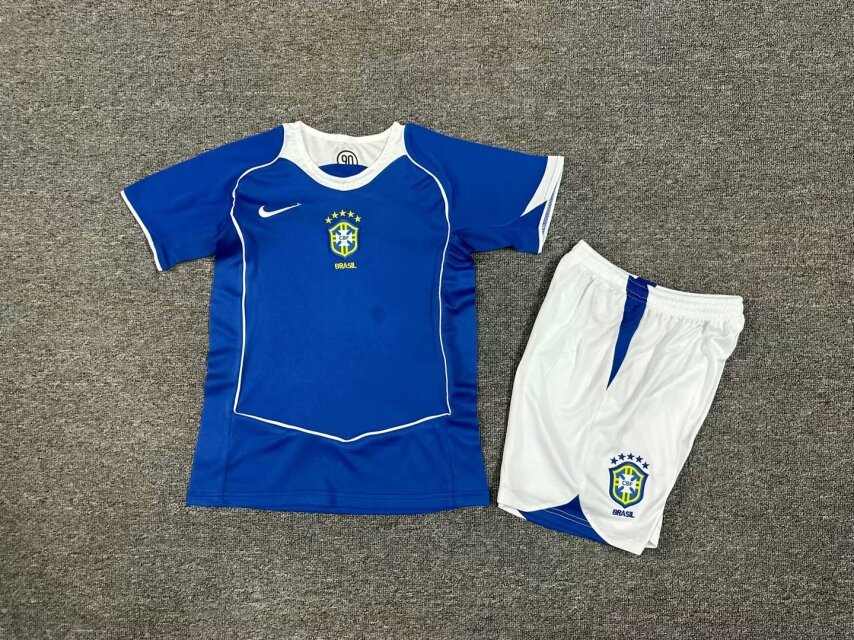 2004 Brazil away children's retro set 2004 巴西 客场 孩子 复古 套装