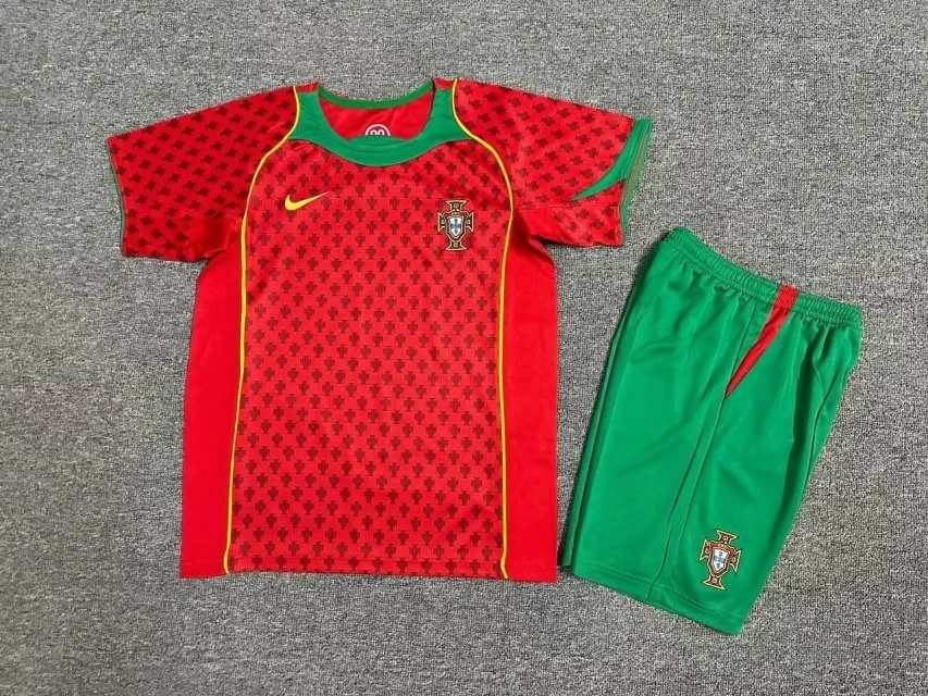 2004 Portugal home kids kit Retro 2004 葡萄牙 主场 儿童套装