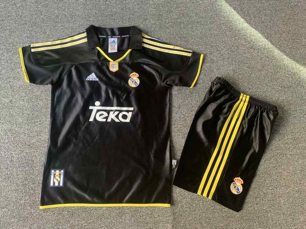99 01 Real Madrid away black kids kit Retro 99 01 皇马 客场 儿童套装
