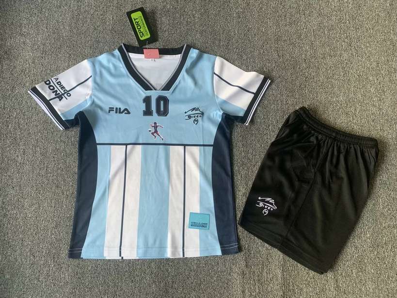 Maradona version Argentina kids kit Retro 阿根廷马拉多纳纪念版