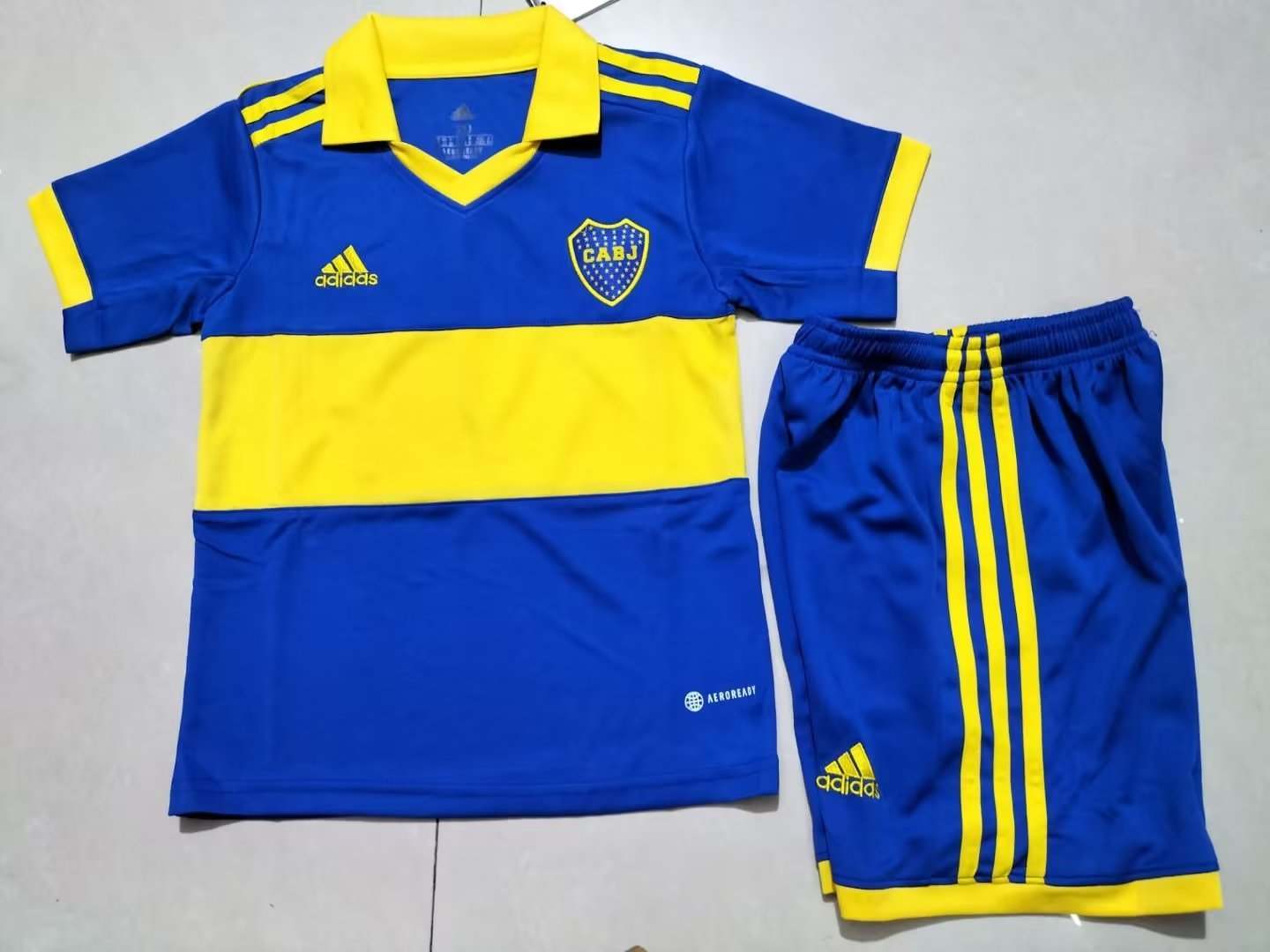 22-23 Boca Juniors home kids kit