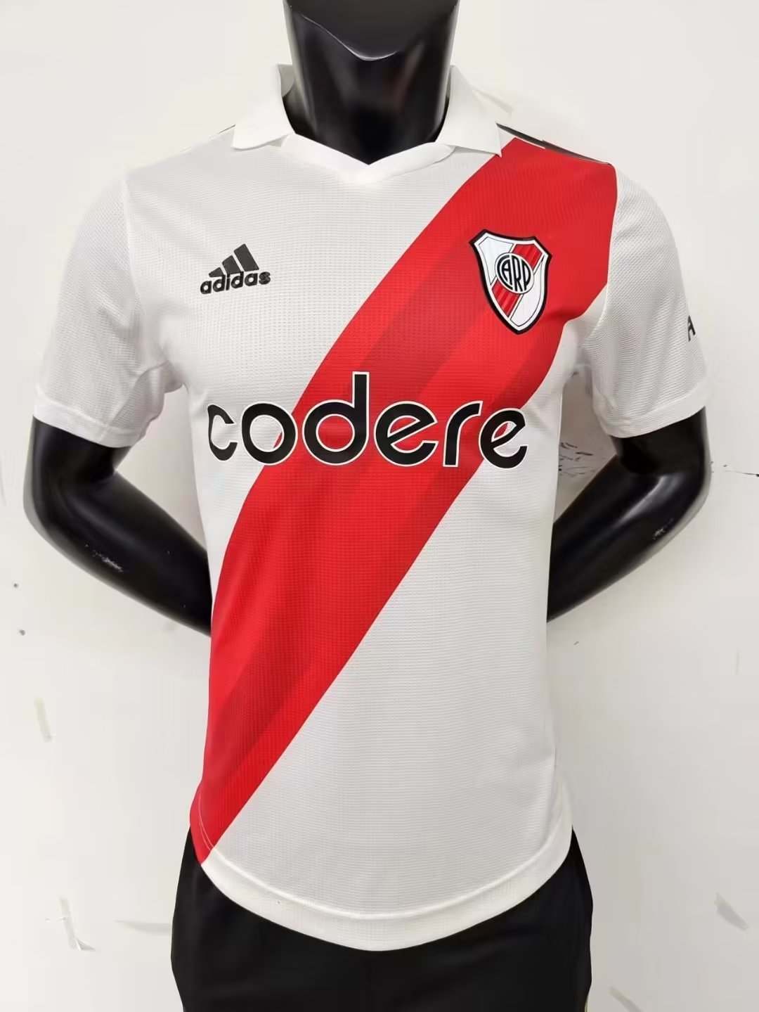 22-23 River Plate home player version