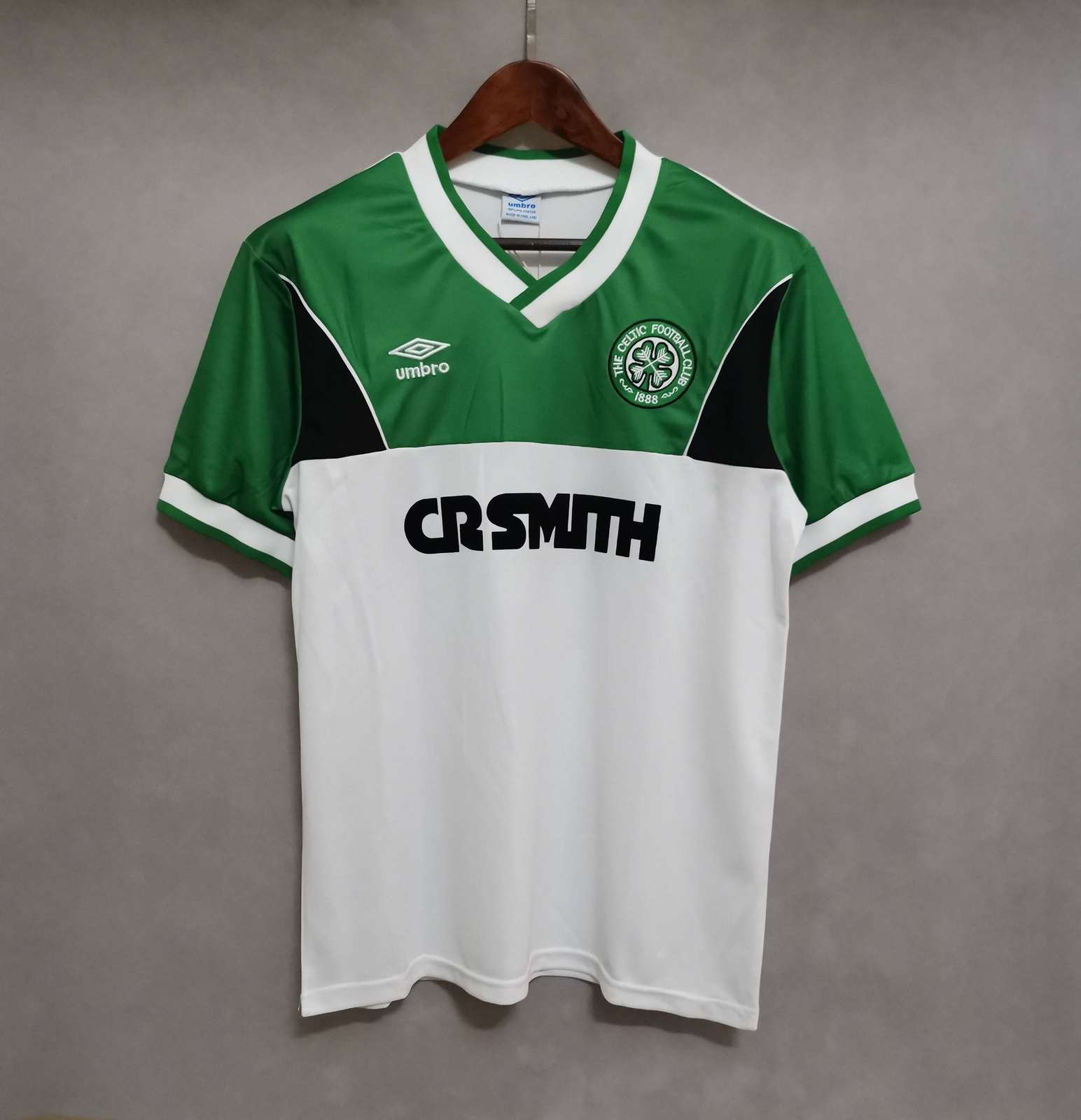85-86 Celtic away