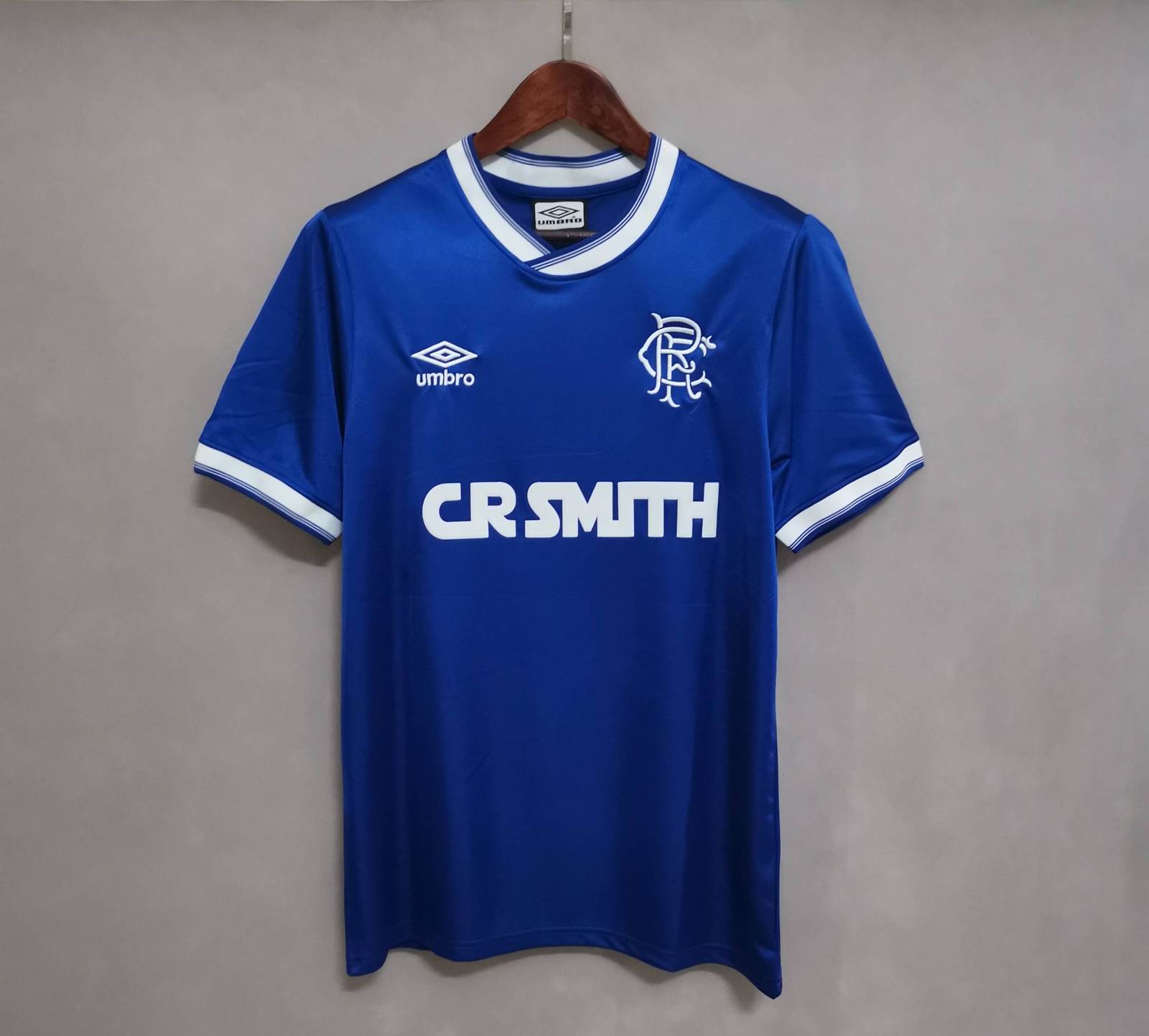84-87 Rangers domicile