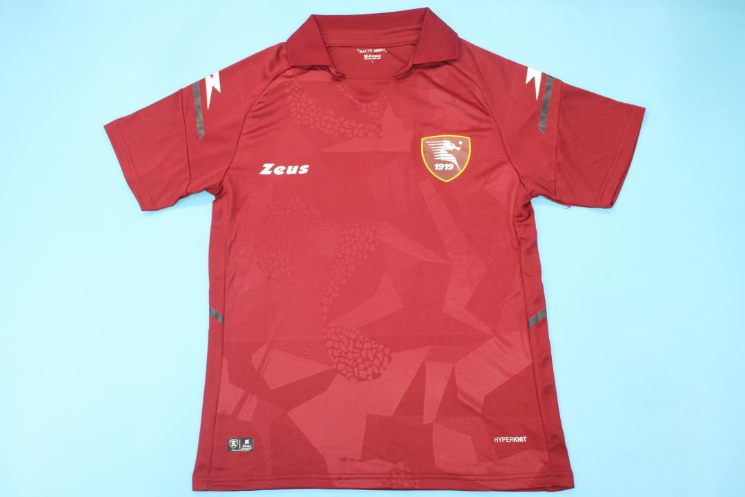 21-22 Salernitana rouge domicile