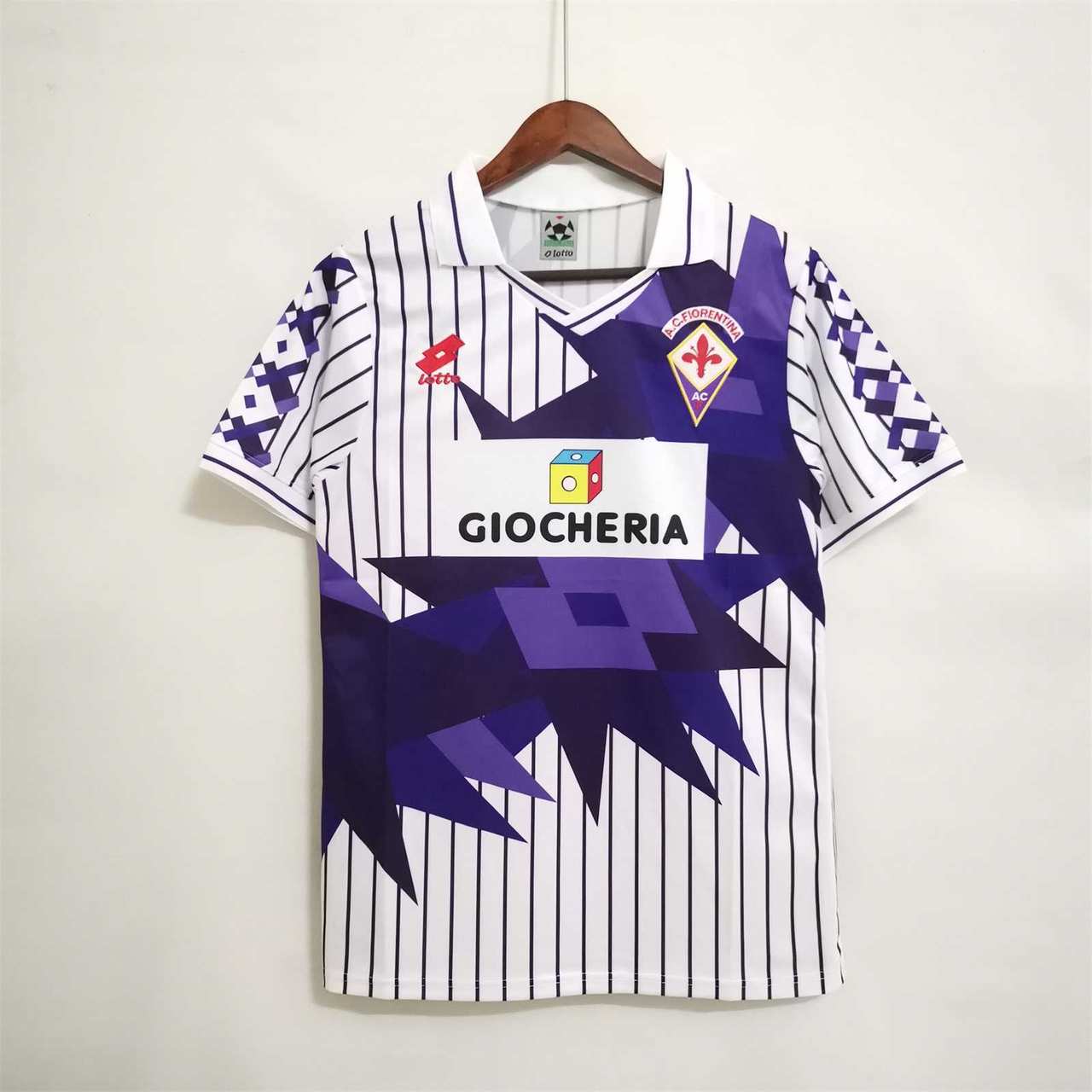 91-92 Fiorentina away