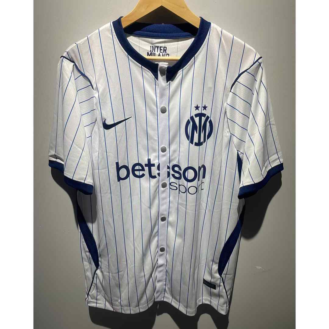 Maillot de football Inter Milan bouton-Fastening style — 2026/27 · Extérieur · tailles S–2XL