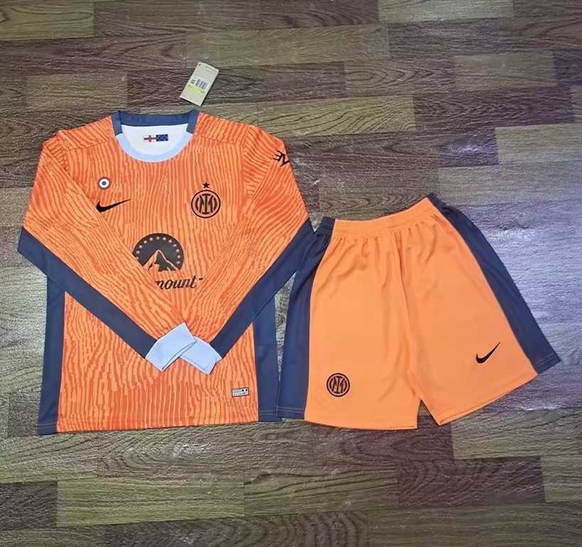 23-24 INT third long sleeve kit