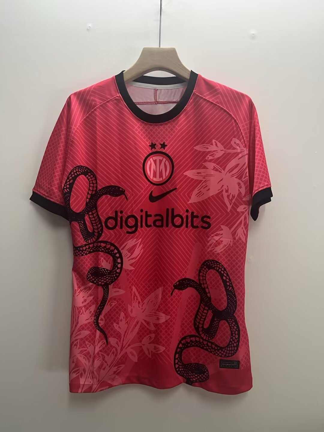 Maillot de football 24-25 INT rouge entraînement