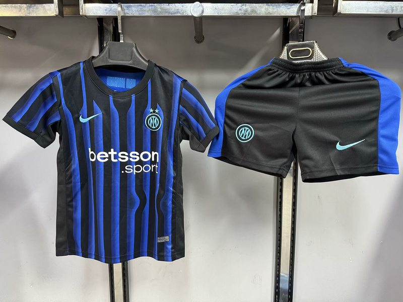 25-26 INT home kid kit