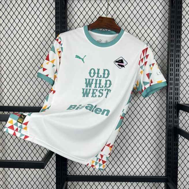 Maillot de football 24-25 Palermo F.C. — Troisième maillot