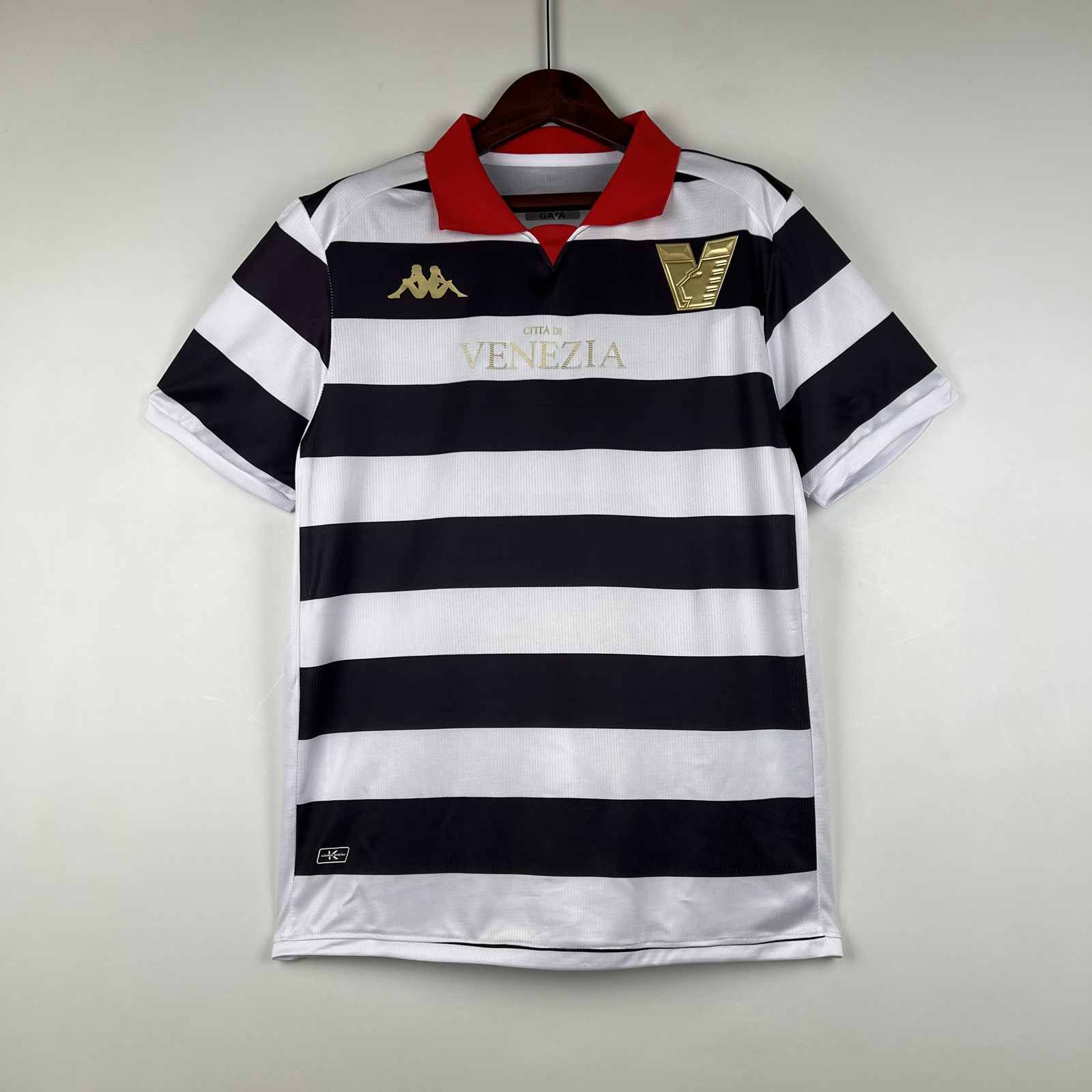 23-24 Venezia third away jersey