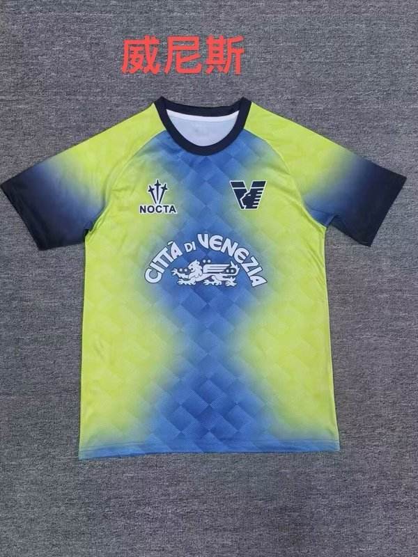 Maillot de football 24-25 Venezia bleu et jaune gardien