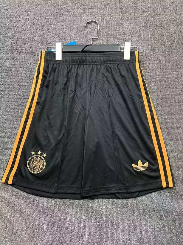 26 27 Ajax away shorts 26 27 阿贾克斯 客场 短裤