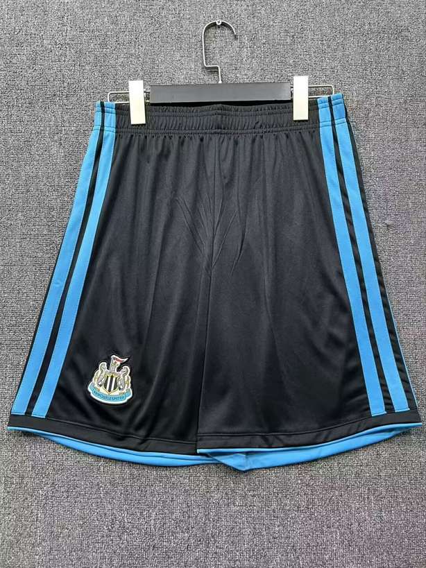 26 27 Newcastle home shorts 26 27 纽卡斯尔 主场 短裤