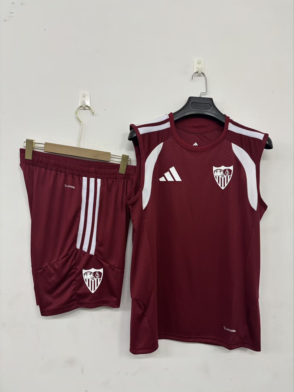 26 27 Celtic red vest training suits 26 27 塞维利亚 枣红色 背心 训练服 S-3XL