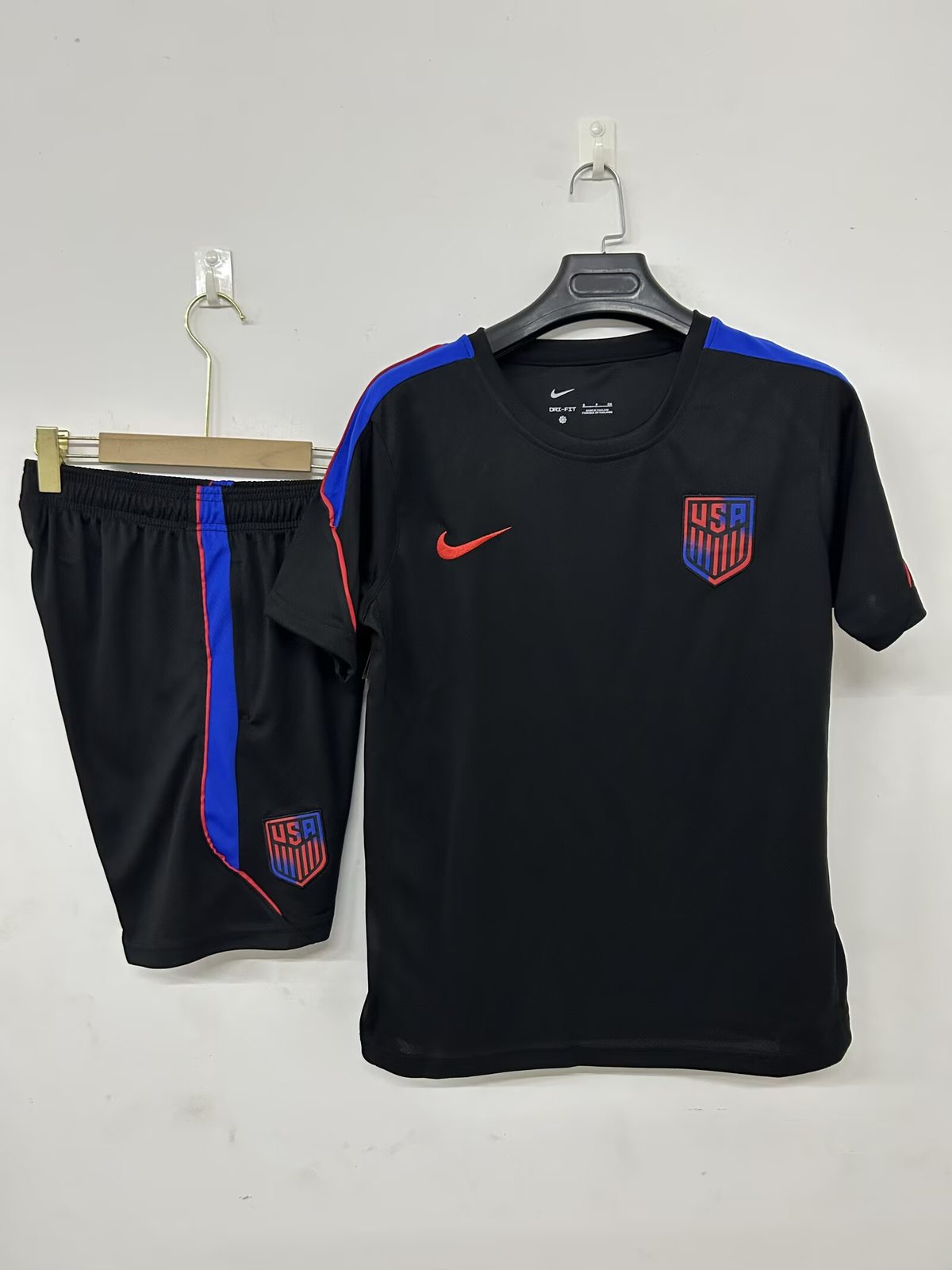 26 27 USA America Training Uniform Black S-3XL 26 27 美国 训练服 黑色