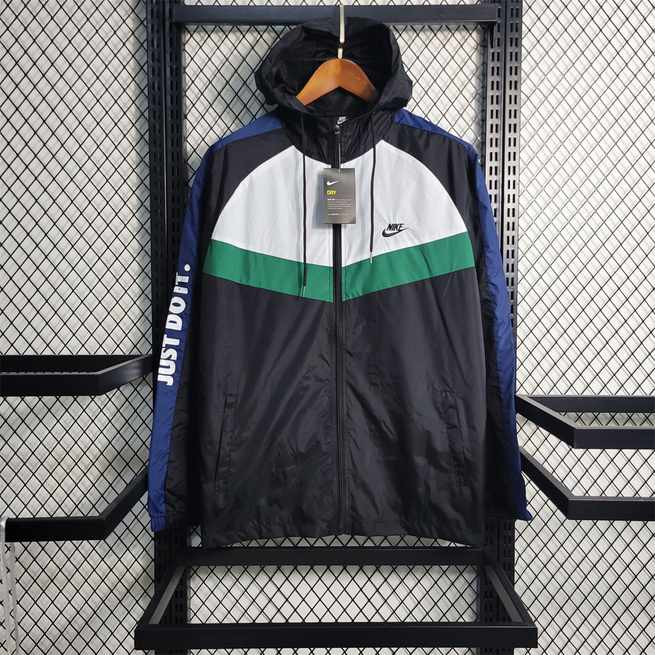 2023 Windbreaker NIKE black with swoosh logo on the back
