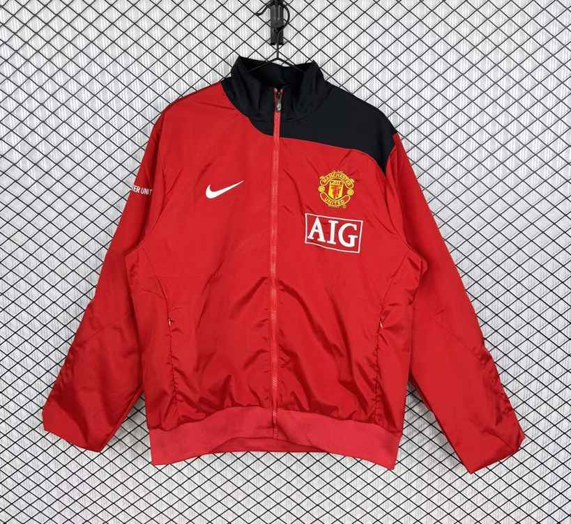 2007 08 Man United Red Windbreaker 2007 08 曼联 红色 风衣