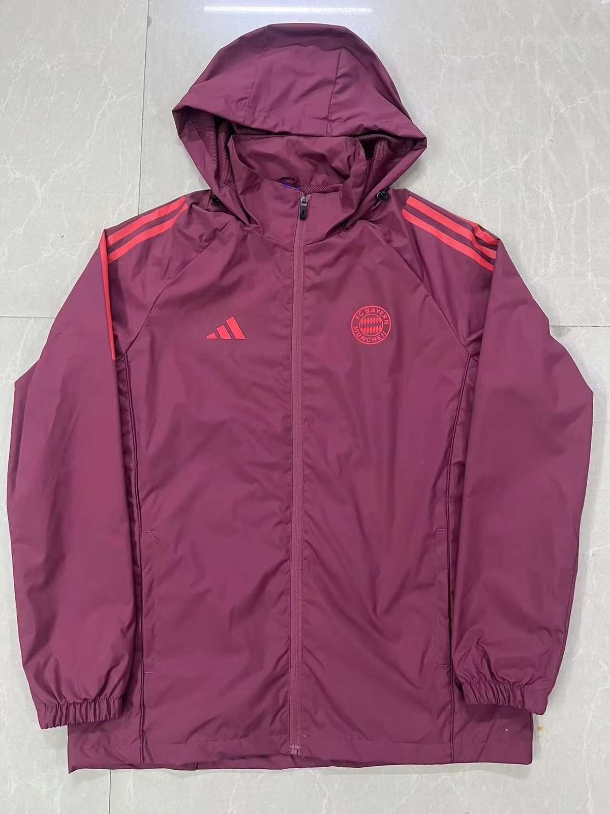 2025 Bayern windbreaker 2025 拜仁 棕红色 风衣