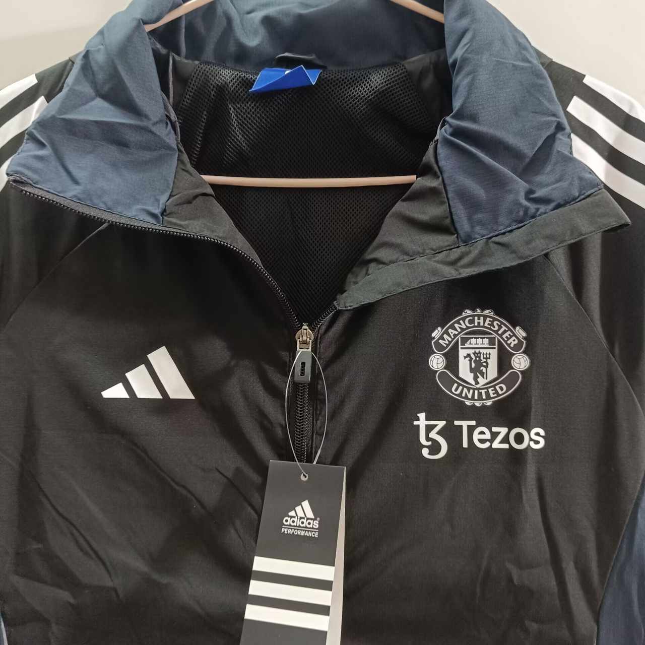 2025 Man United Grey Windbreaker 2025 曼联 灰色 风衣
