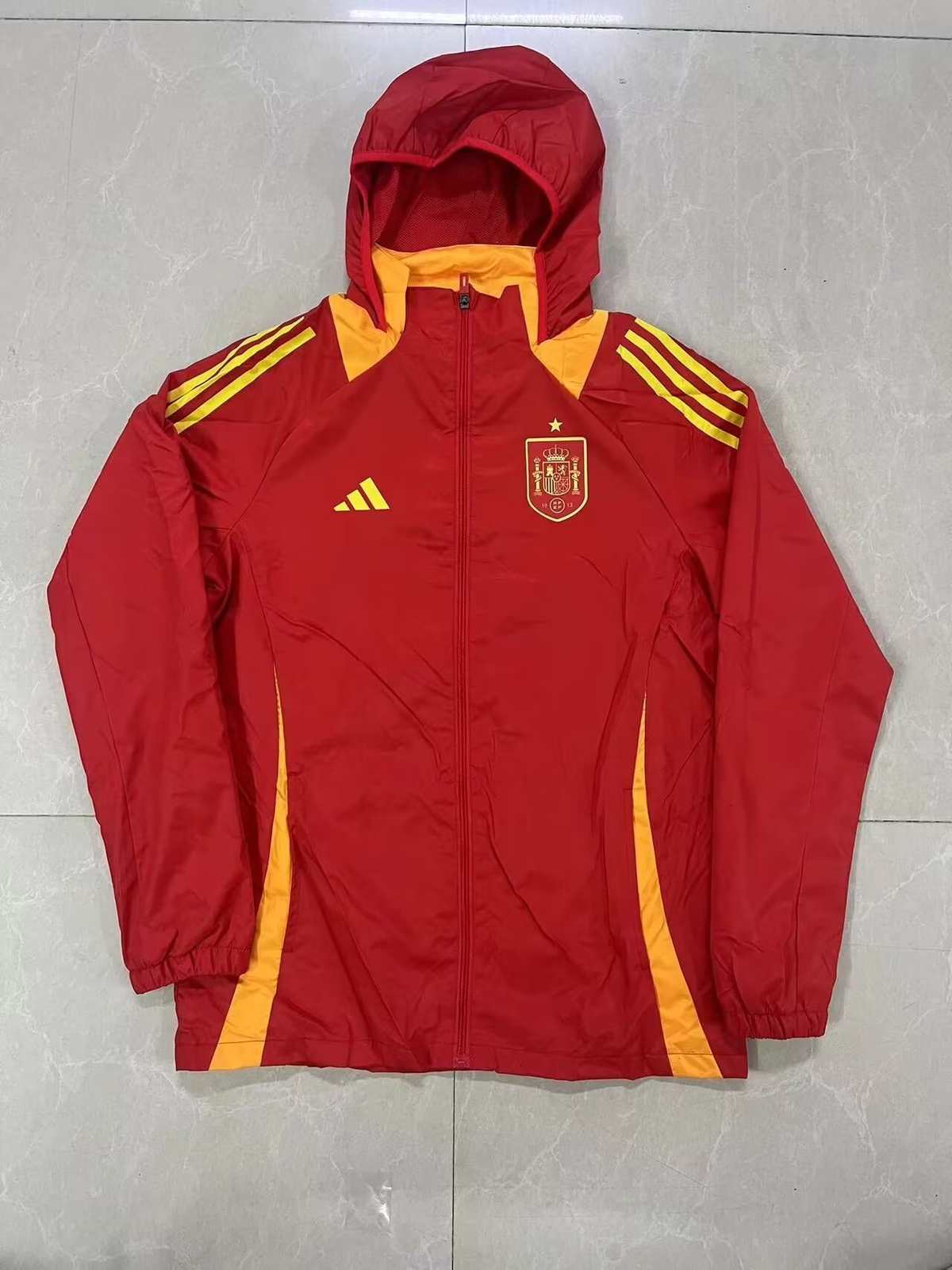 2025 Spain Red Windbreaker 2025 西班牙 红色 风衣