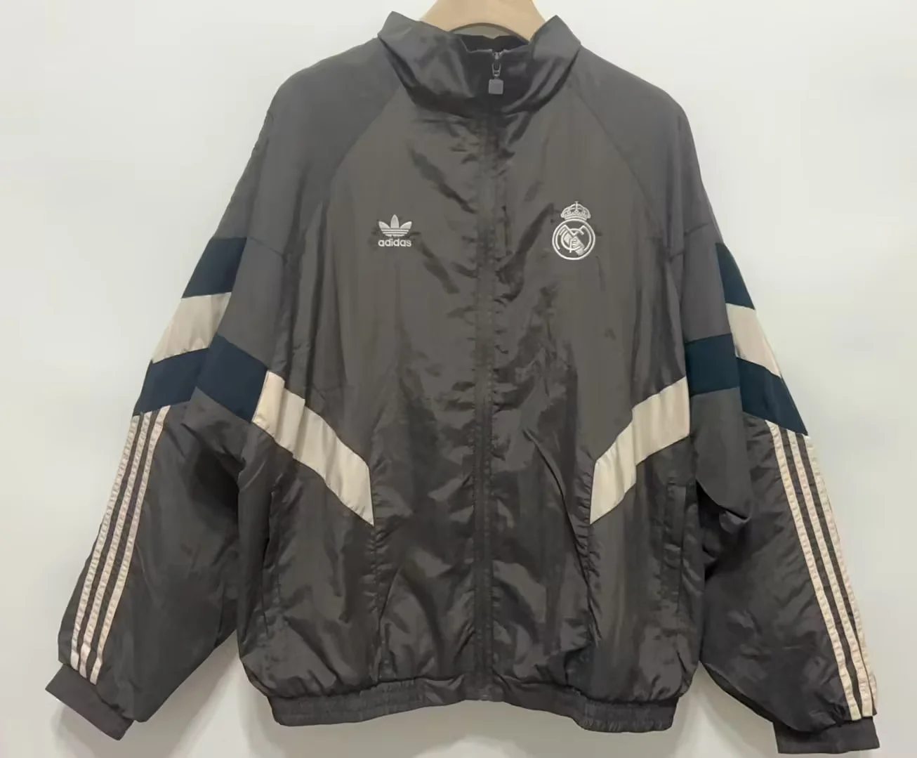 24 25 Real Madrid dark grey Windbreaker Jacket size S-2XL 24 25 皇马 风衣