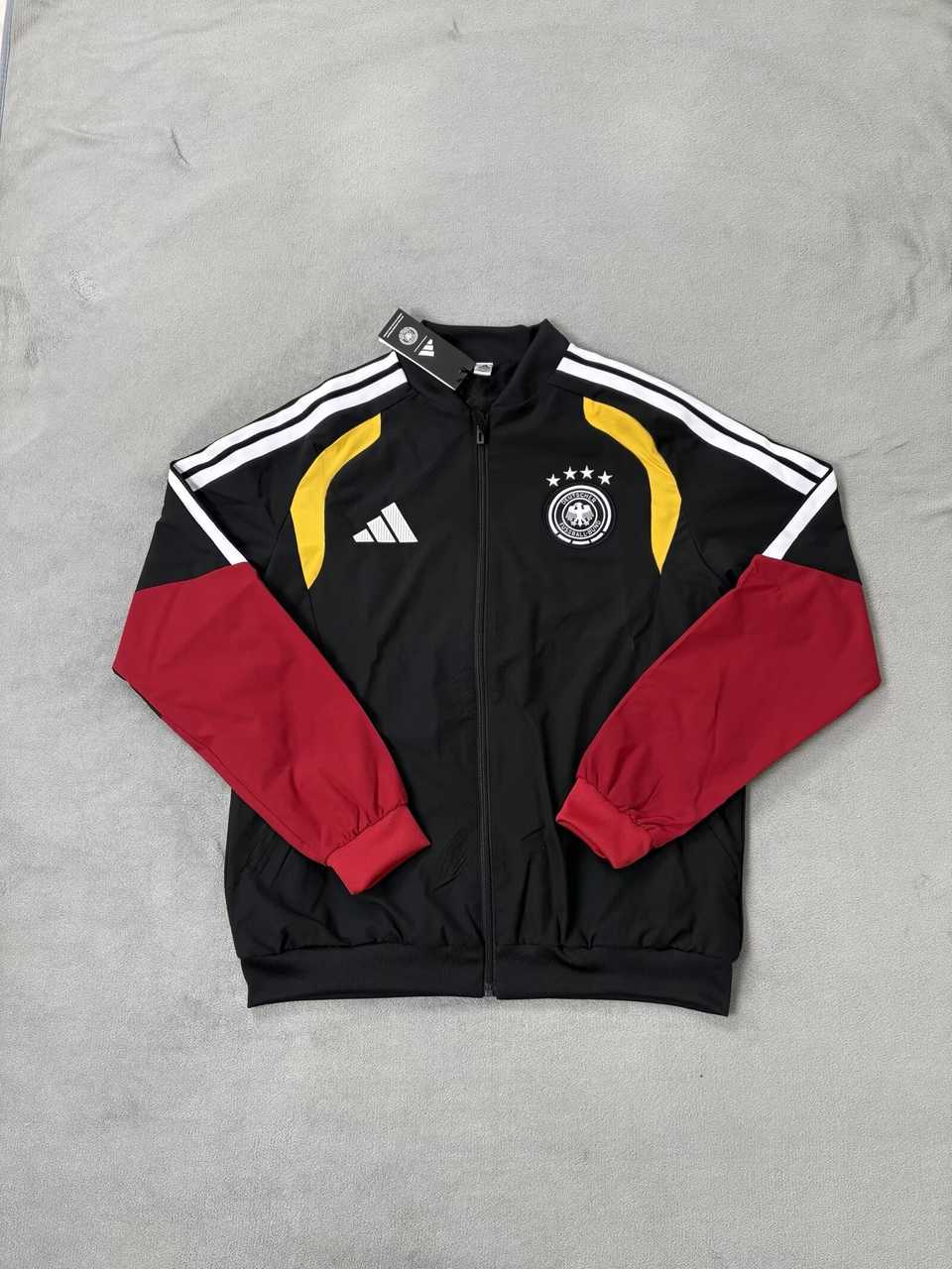 26 27 Germany windbreaker black 26 27 德国 黑色 风衣