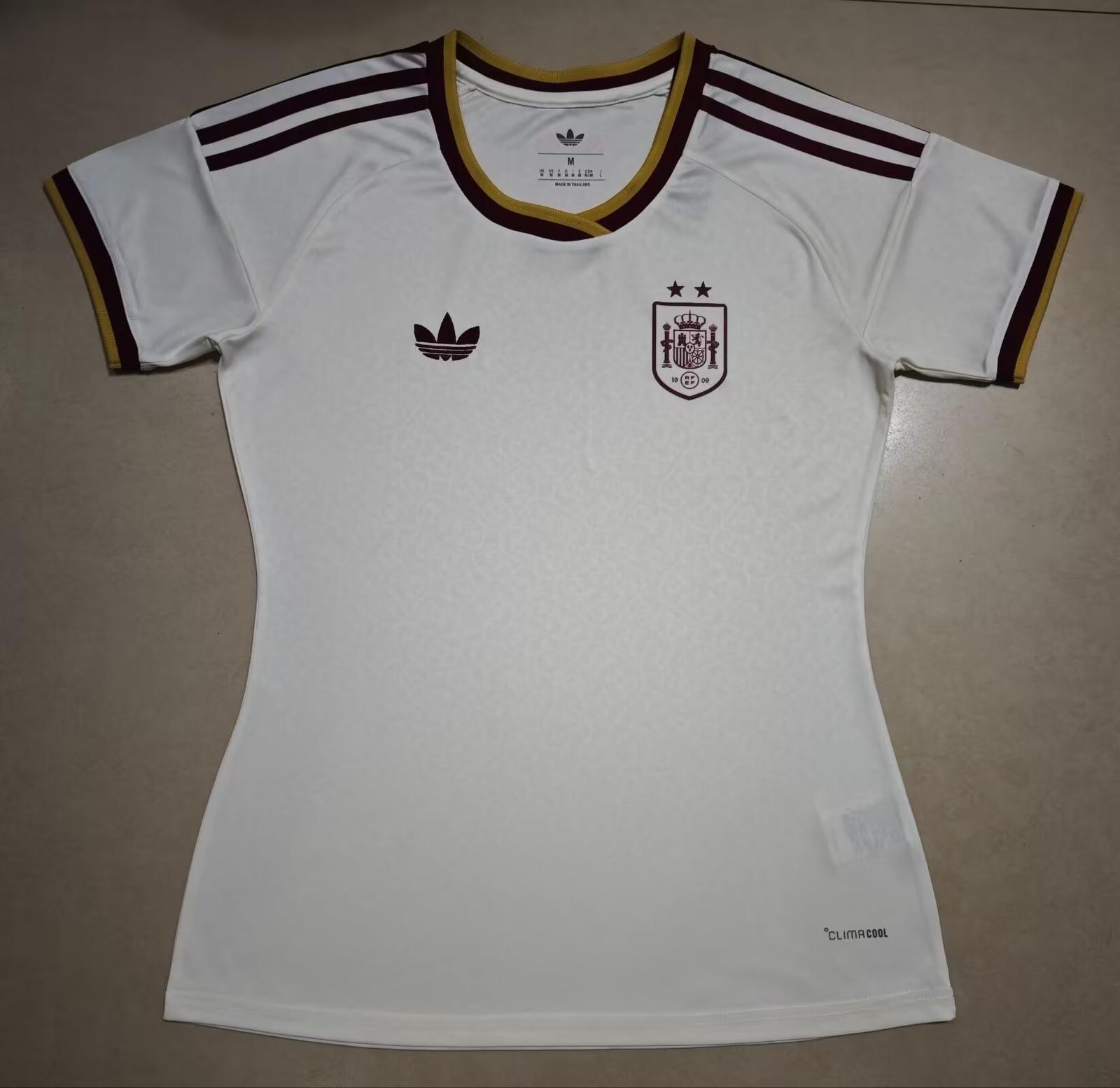 26 27 Spain away women two stars S-XXL 26 27 西班牙 客场 女子 两星 S-XXL